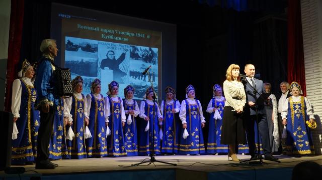 Памяти парада 7 ноября 1941г. на пл. Куйбышева