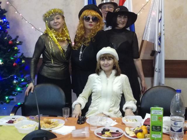 Встречаем 2020